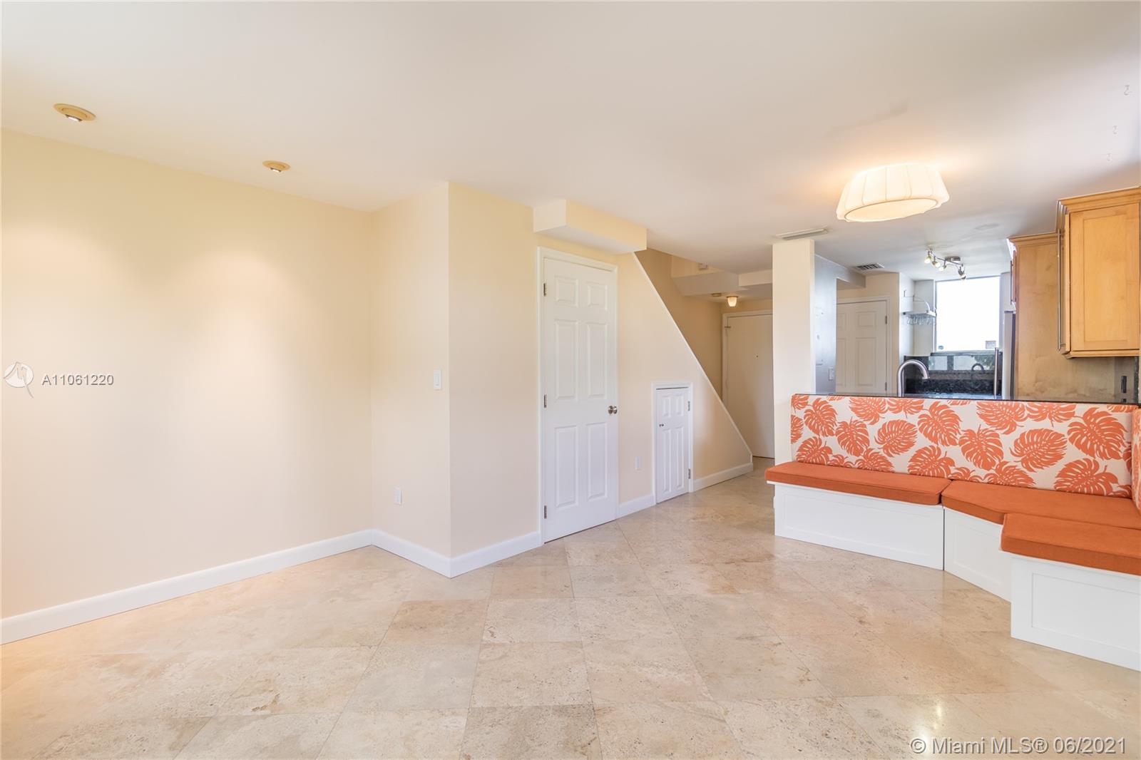 TROPICO CONDO - Residential