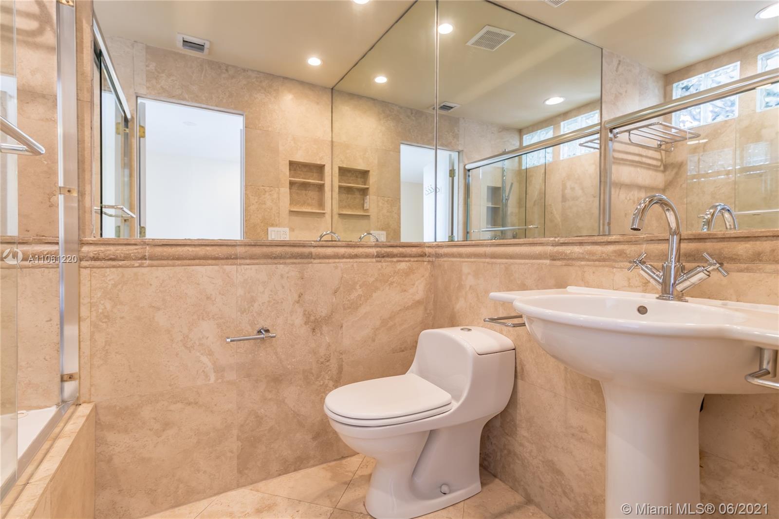 TROPICO CONDO - Residential