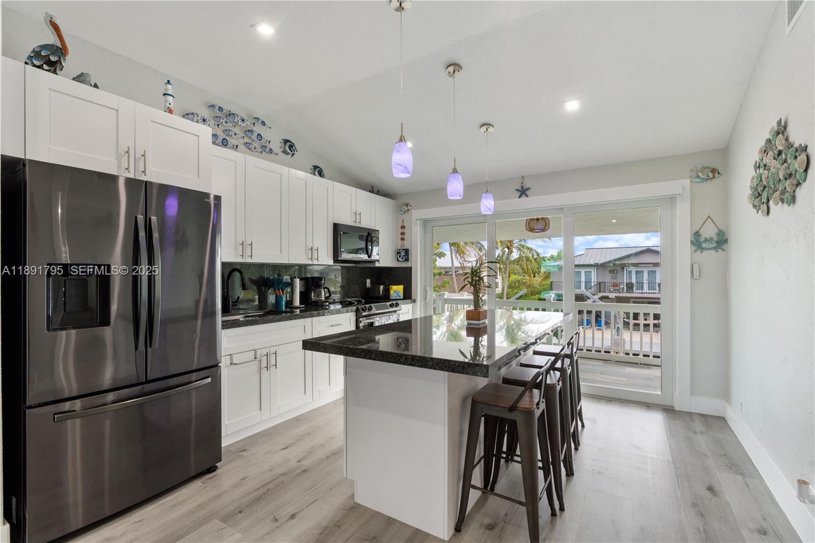 PARADISE POINT COVE - Residential