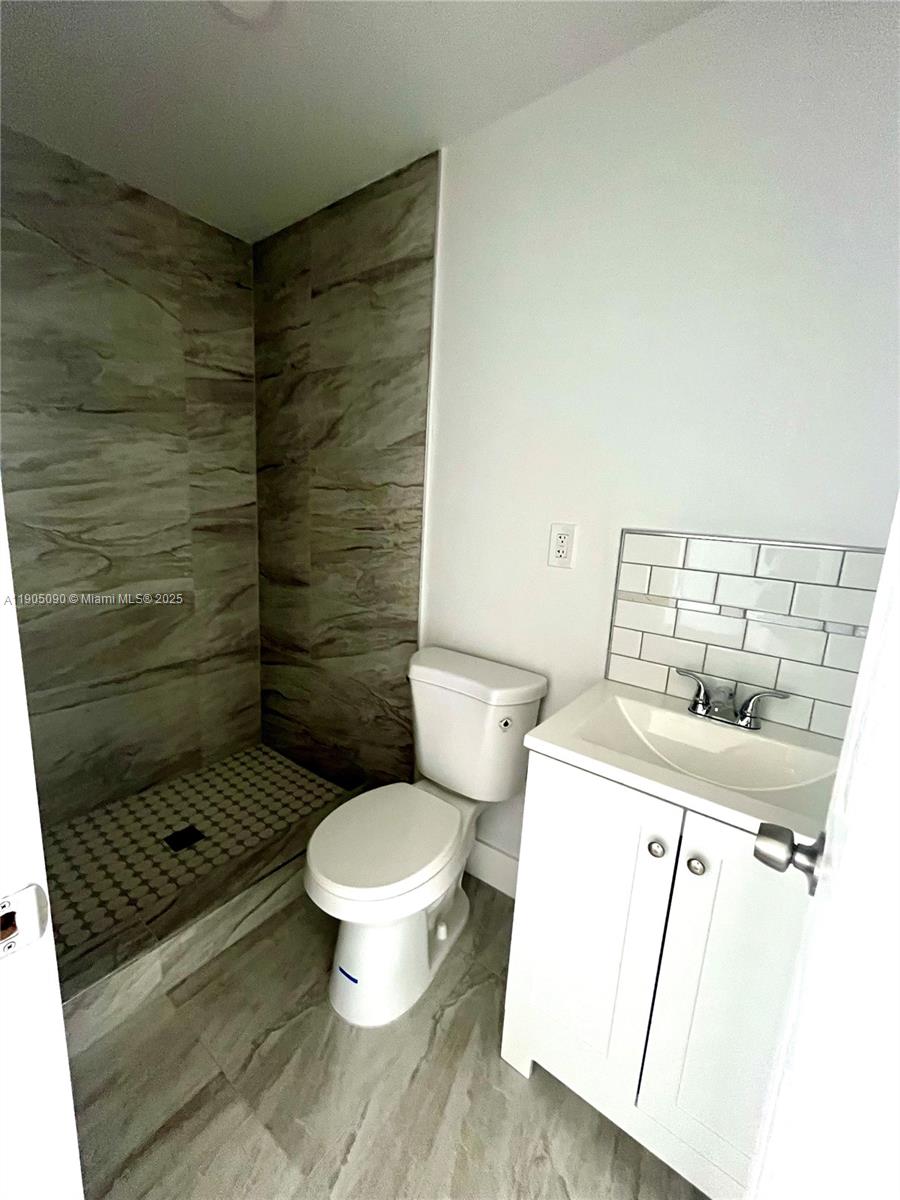 HIGH RIDGE PARK - Residential