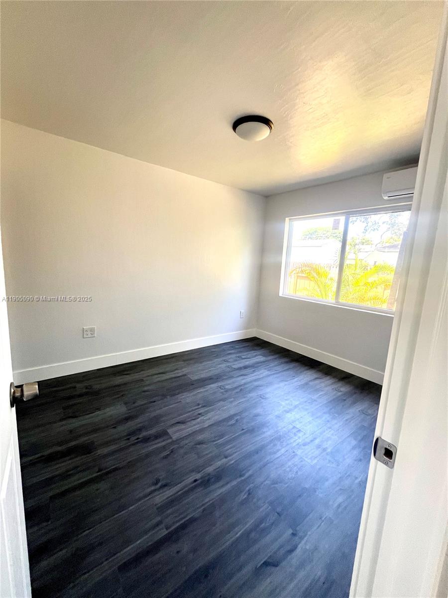 HIGH RIDGE PARK - Residential