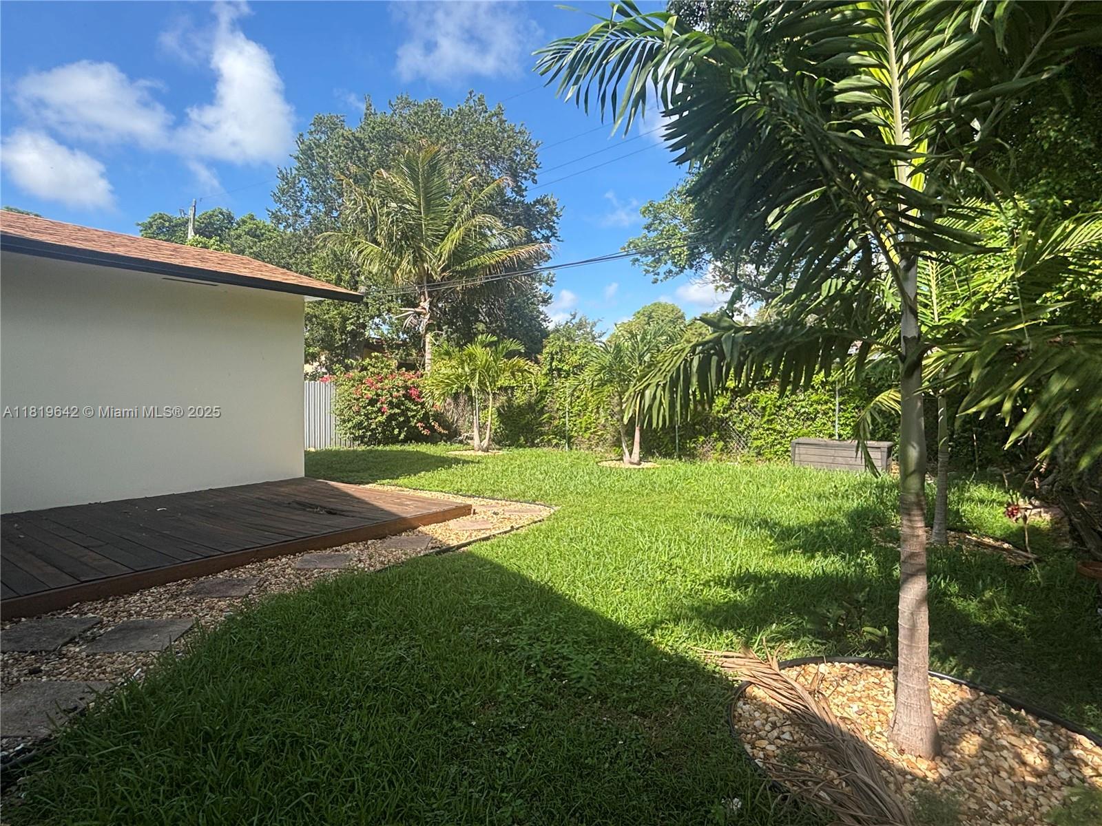 810 NW 31st Ave 2