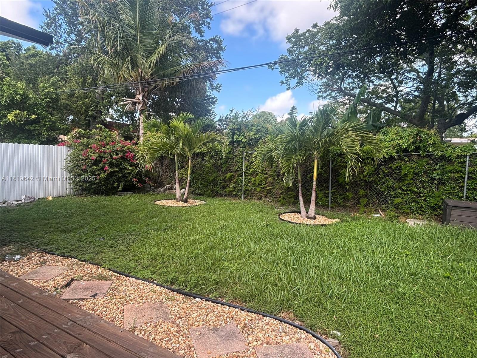 810 NW 31st Ave 2