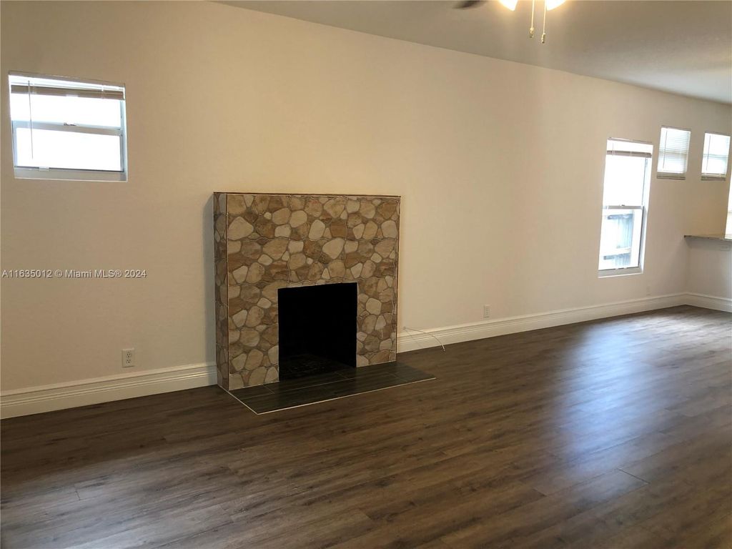 Photo of 112 N D St #1, Lake Worth, FL 33460 (MLS # A11635012)