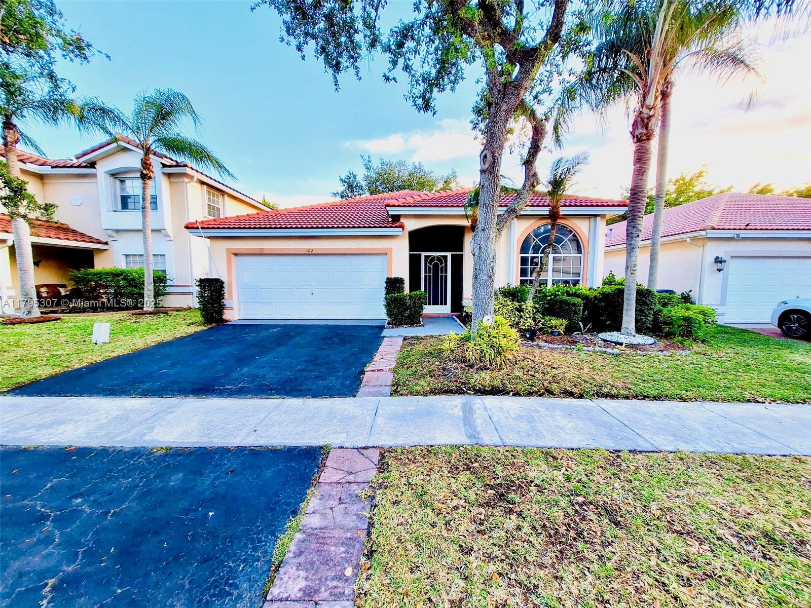 102 Gables Blvd