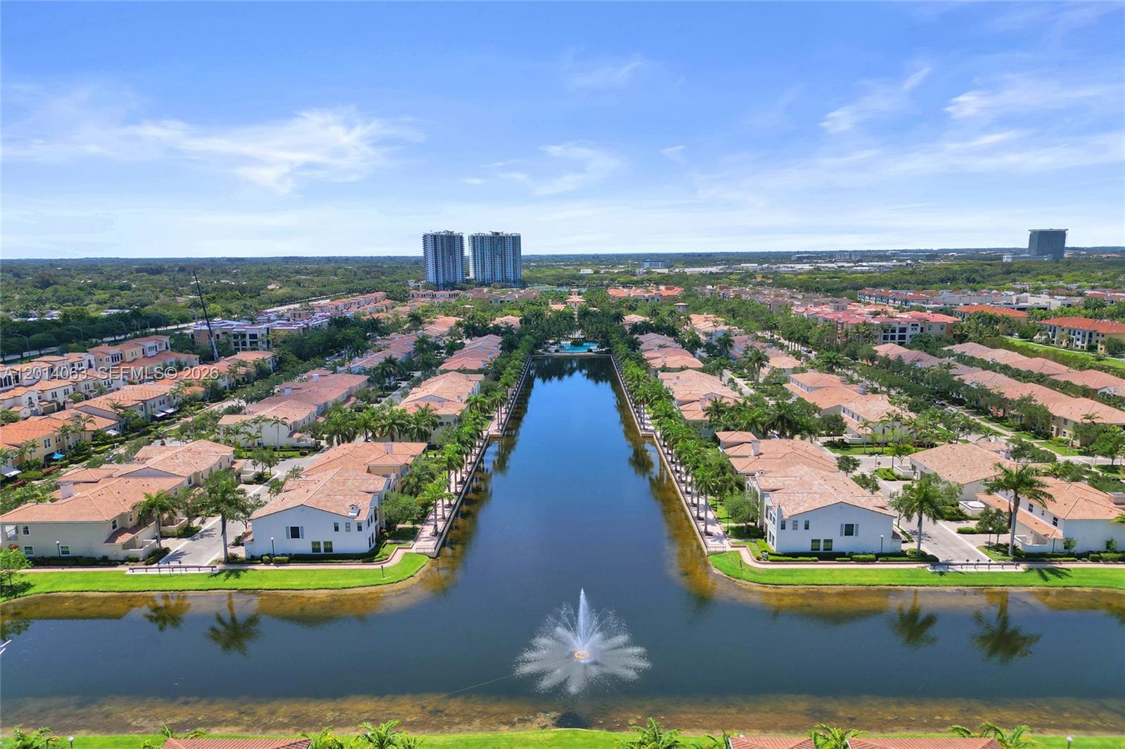 SAWGRASS LAKES - Residential Lease