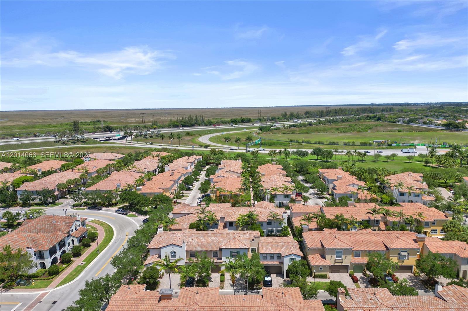 SAWGRASS LAKES - Residential Lease