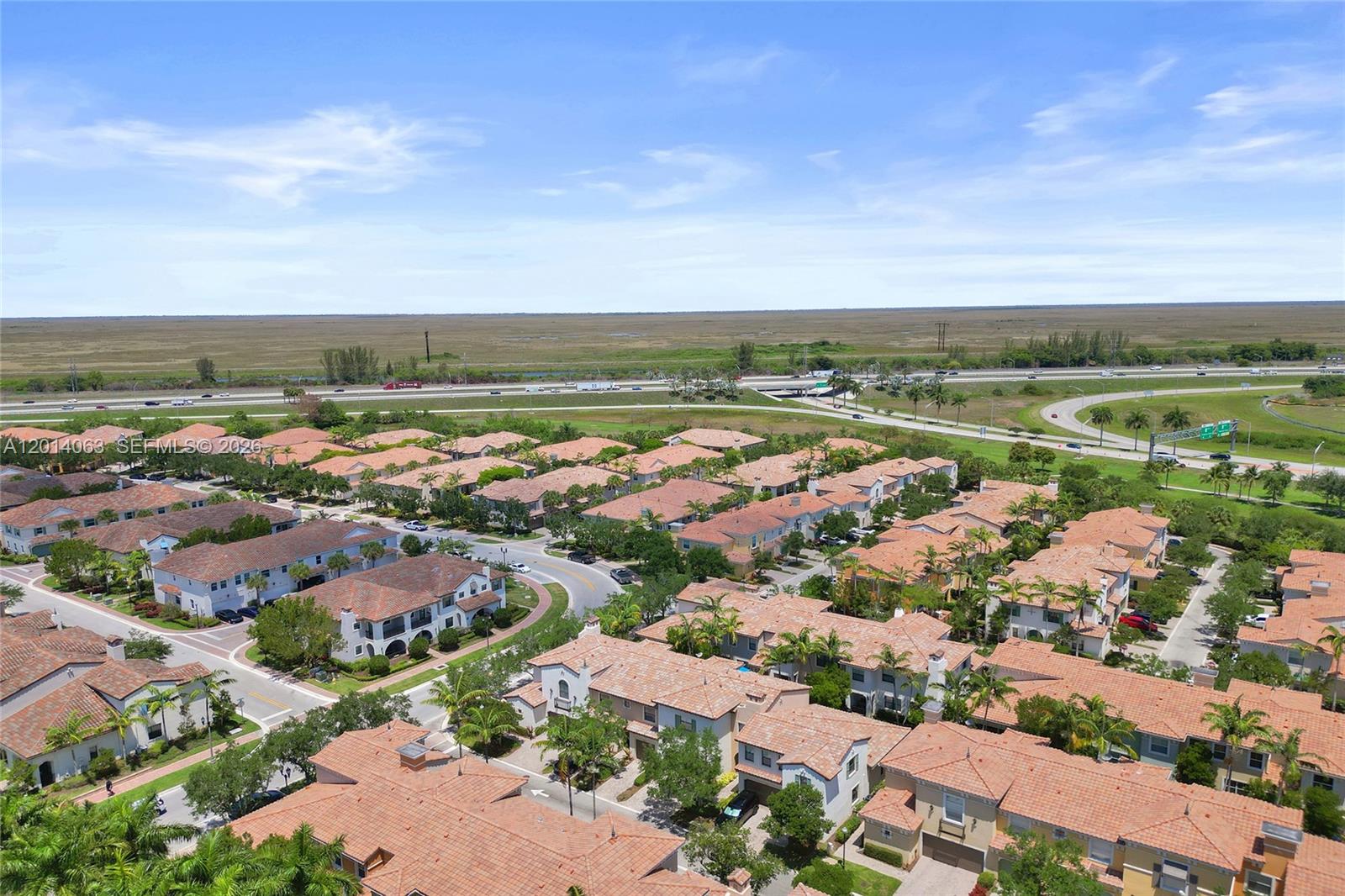 SAWGRASS LAKES - Residential Lease