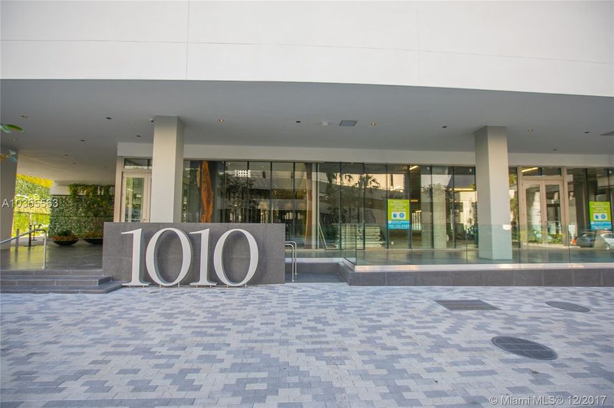 Don’t miss out the opportunity to Relax and enjoy living in this Contemporary Luxurious Apartment at the Brand New Building “1010 Brickell”. A destination with unparalleled amenities: Rooftop Lounge, Indoor Pool, Spa, Business Center, basketball and racquetball indoor courts, indoor playground and more!!  Walking distance to Mary Brickell Village, Brickell City Center, Publix, Starbucks, Restaurants, Shopping, etc... European-inspired Kitchen, Expansive balcony, Top of the line fixtures and appliances.