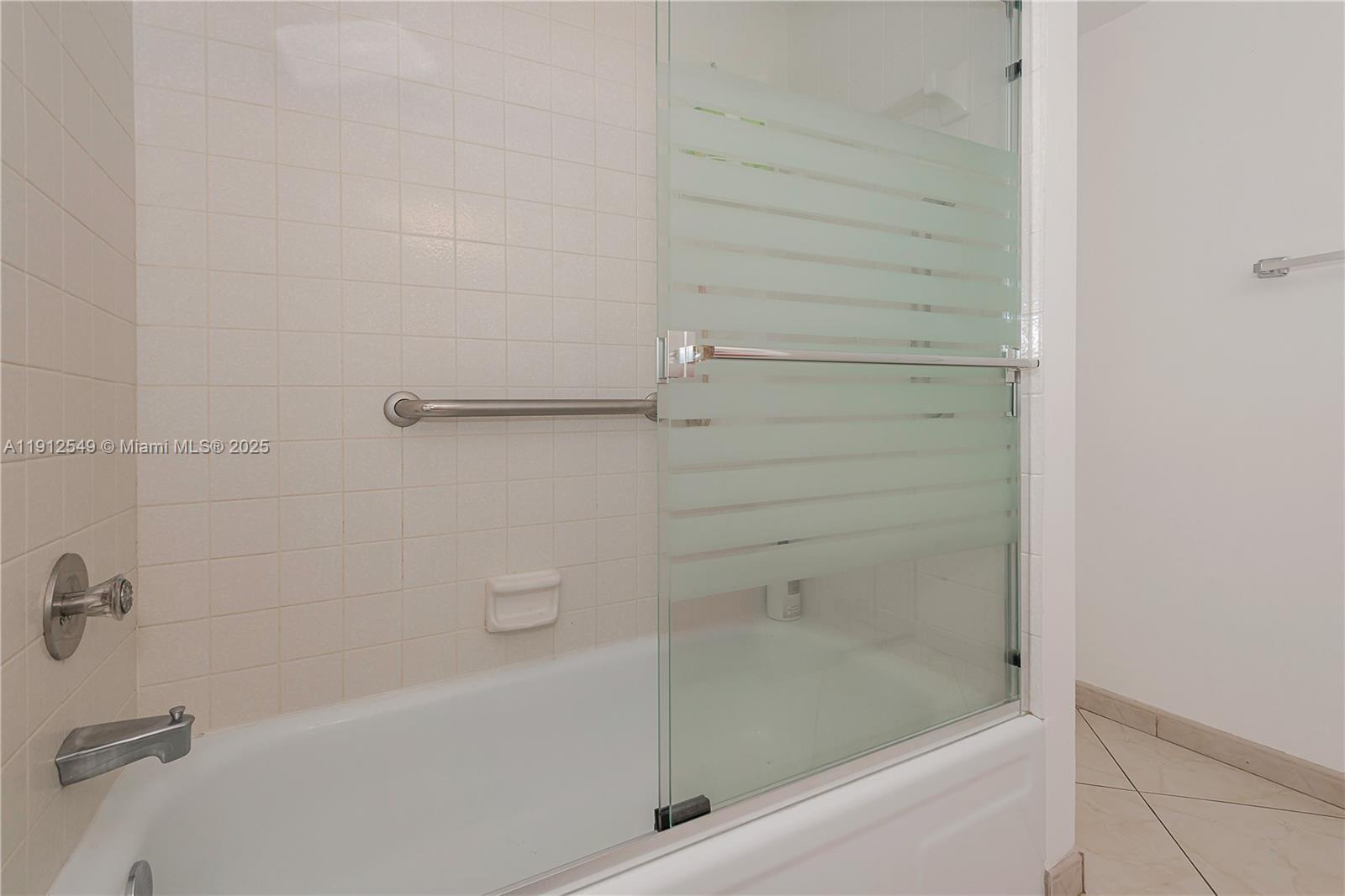 OLYMPUS CONDO PHASE - Residential