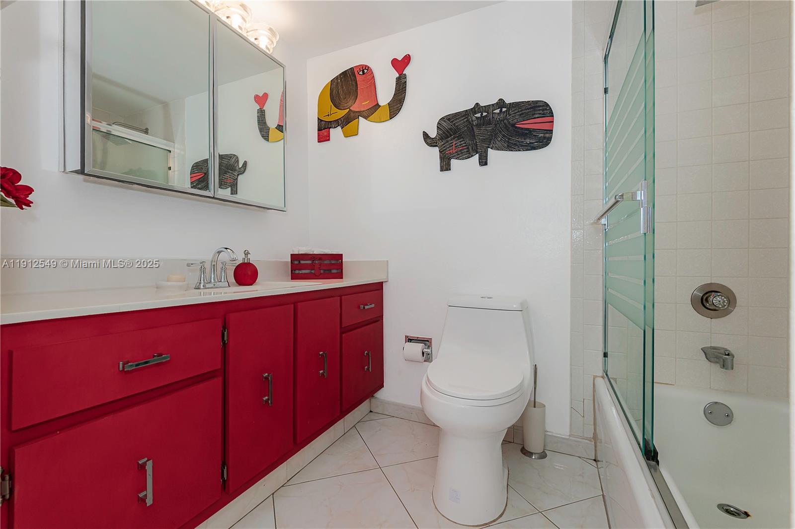 OLYMPUS CONDO PHASE - Residential