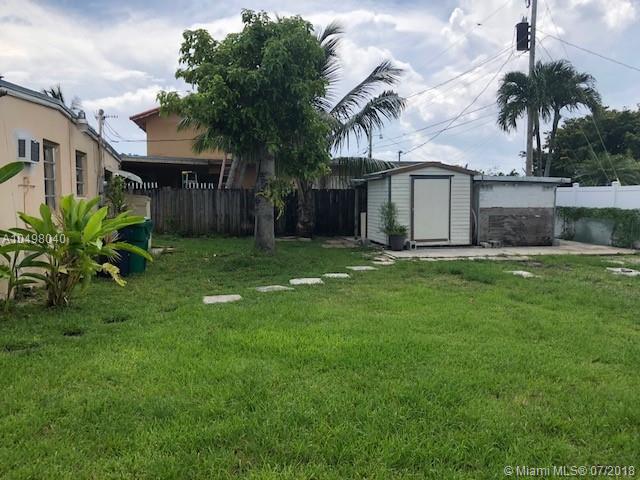 TROPICAL ESTATES - Residential