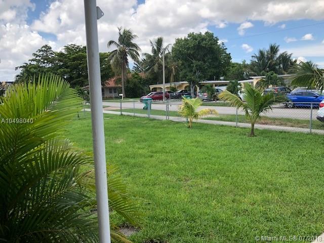 TROPICAL ESTATES - Residential