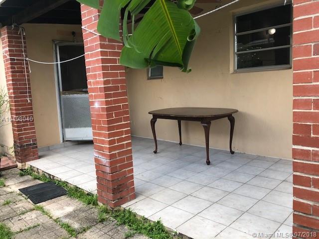 TROPICAL ESTATES - Residential