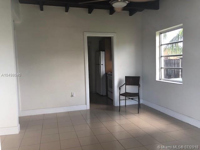 TROPICAL ESTATES - Residential