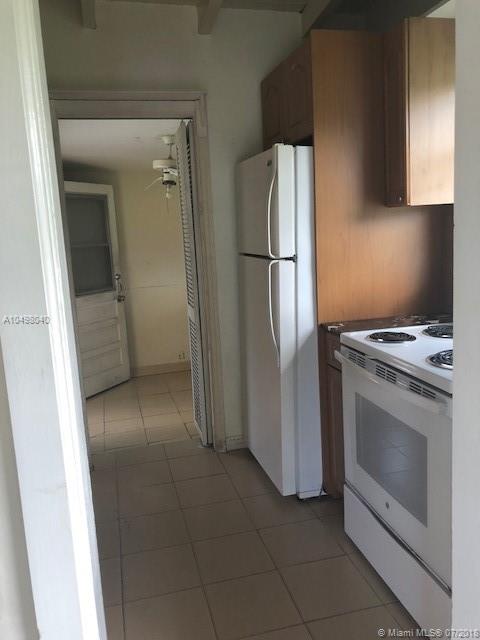 TROPICAL ESTATES - Residential