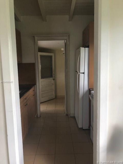 TROPICAL ESTATES - Residential