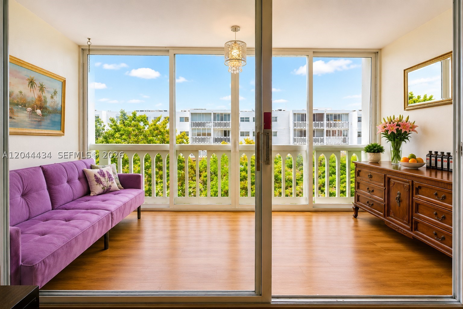 300 NE 12th Ave 606