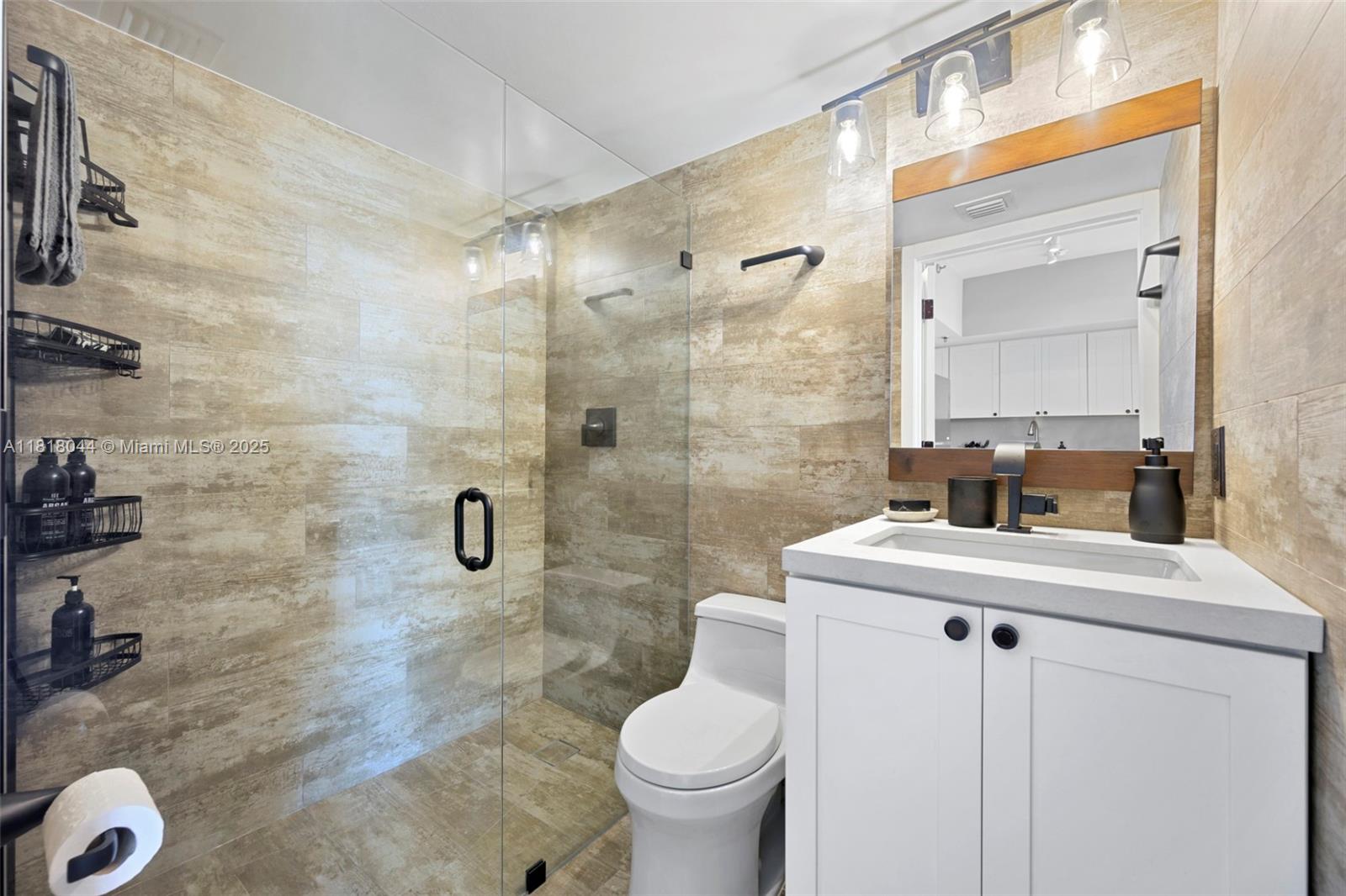 BAYVIEW PLAZA CONDO - Residential