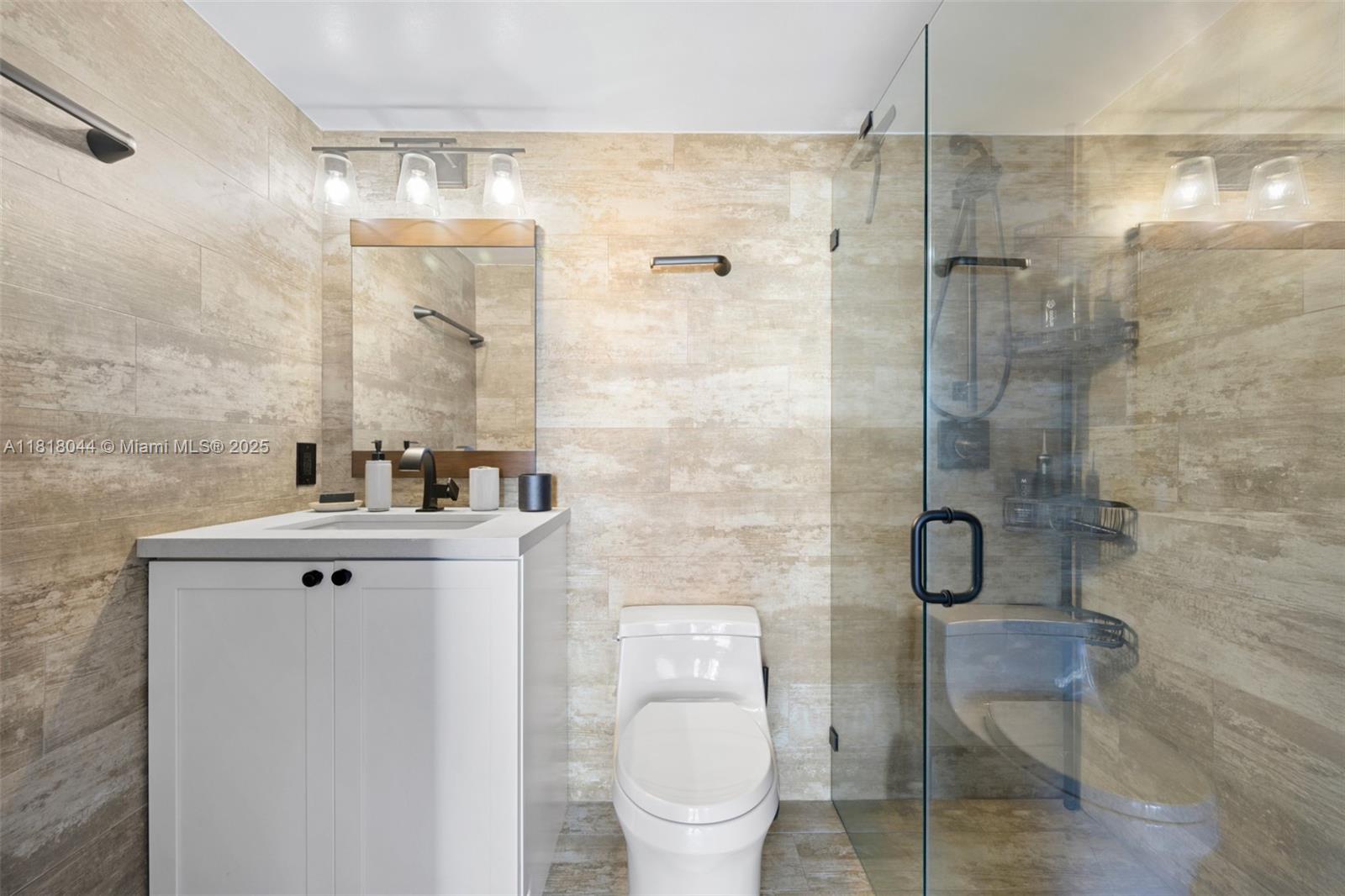 BAYVIEW PLAZA CONDO - Residential