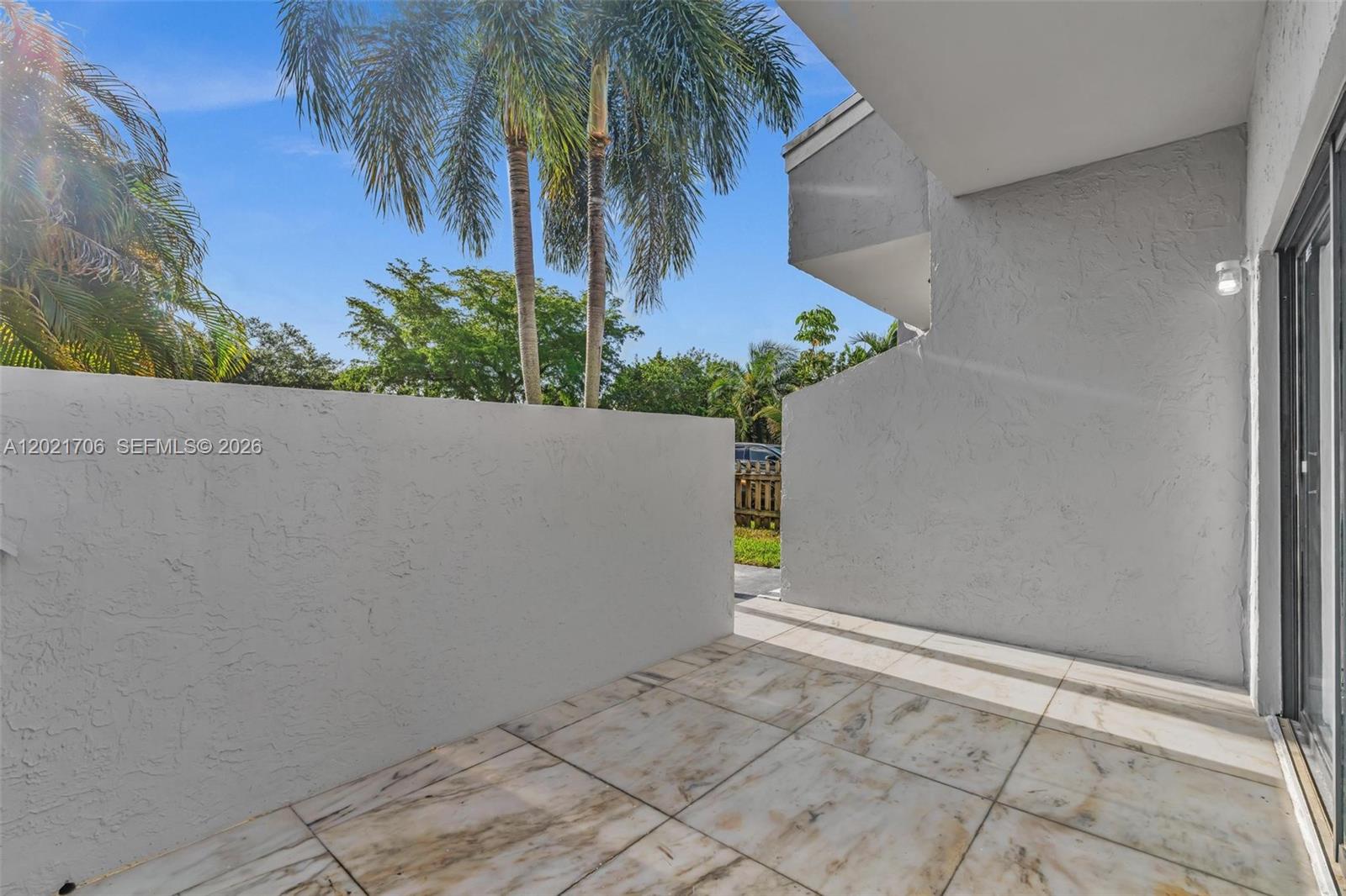 SINGLE FAMILY - Residential