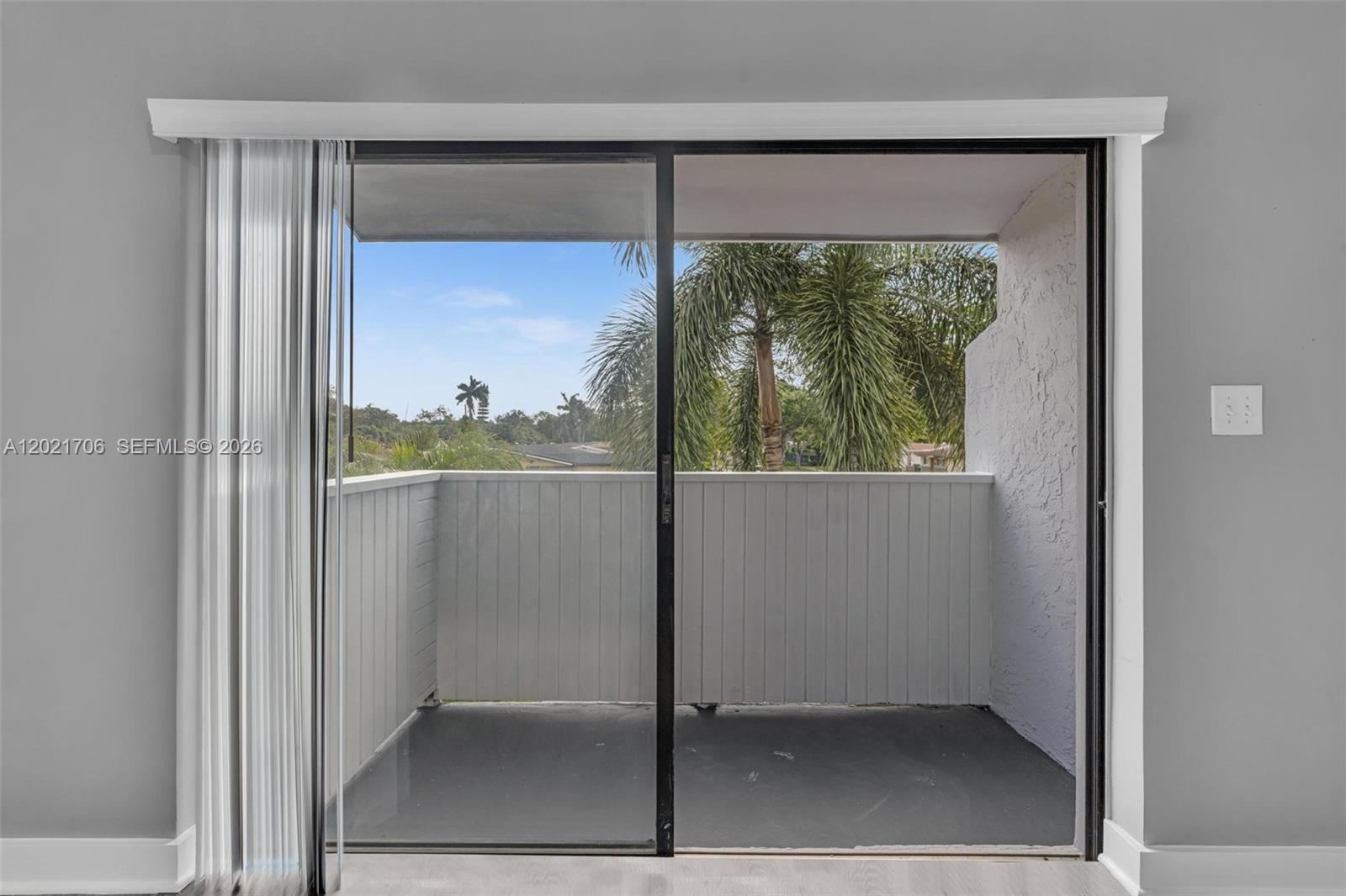 SINGLE FAMILY - Residential