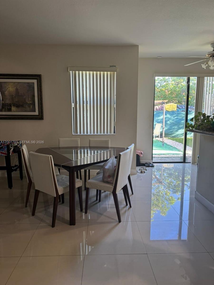 VENETIAN PARC WEST - Residential