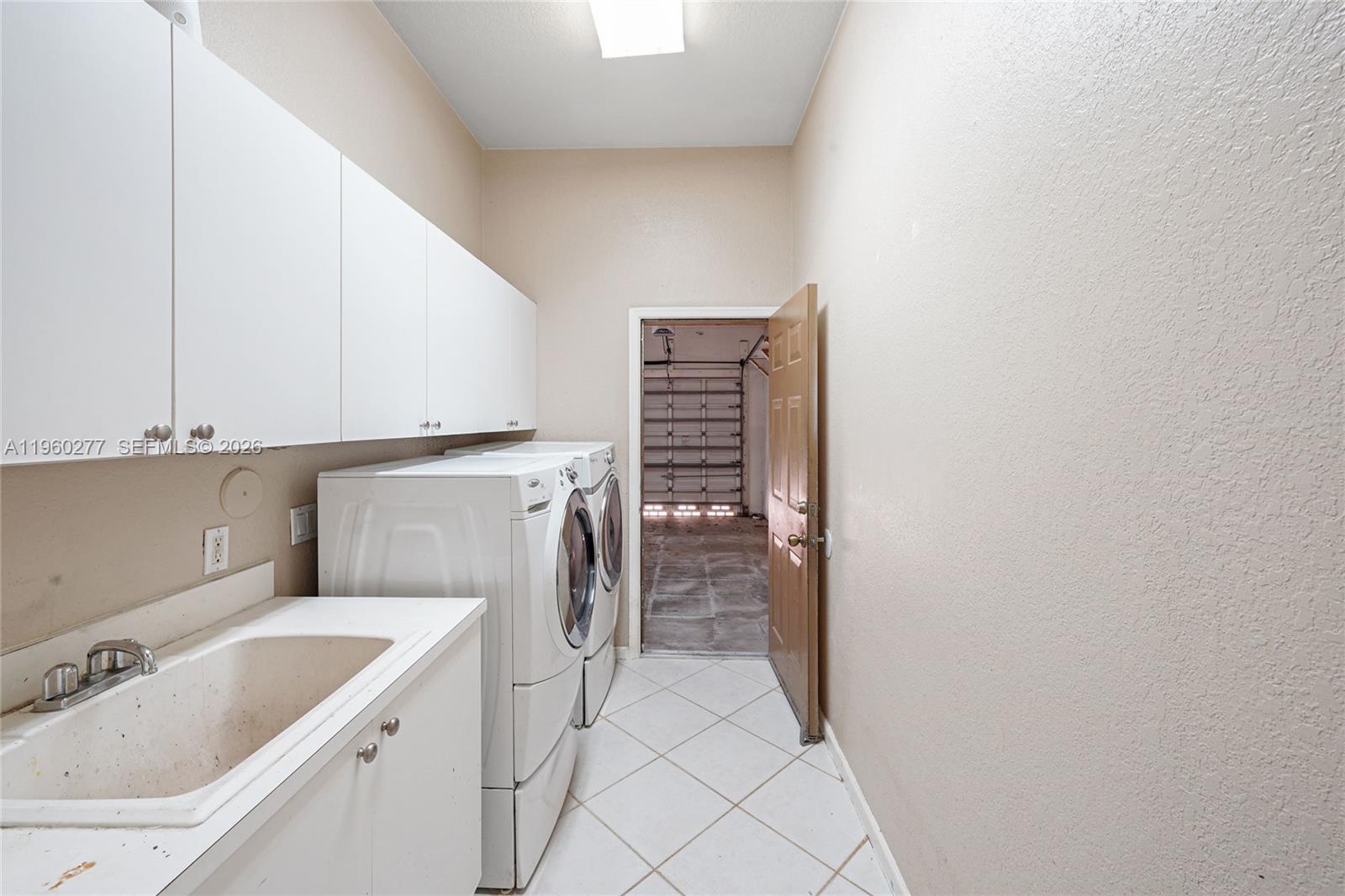 PASADENA AT PEMBROKE SHOR - Residential