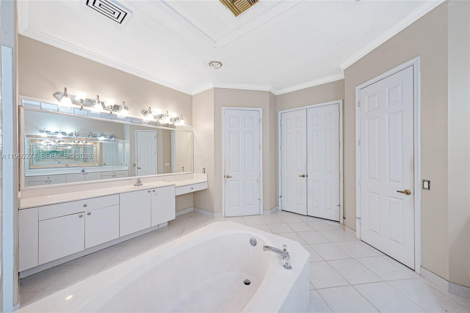 PASADENA AT PEMBROKE SHOR - Residential