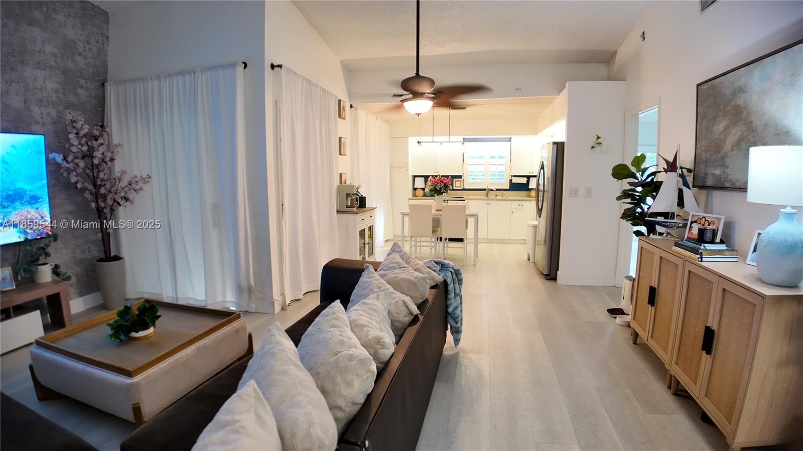 KEYS-GATE NO 2 - Residential