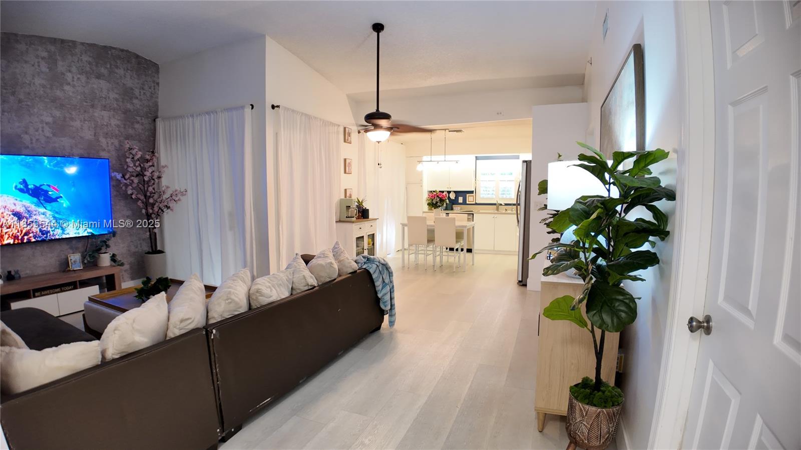 KEYS-GATE NO 2 - Residential