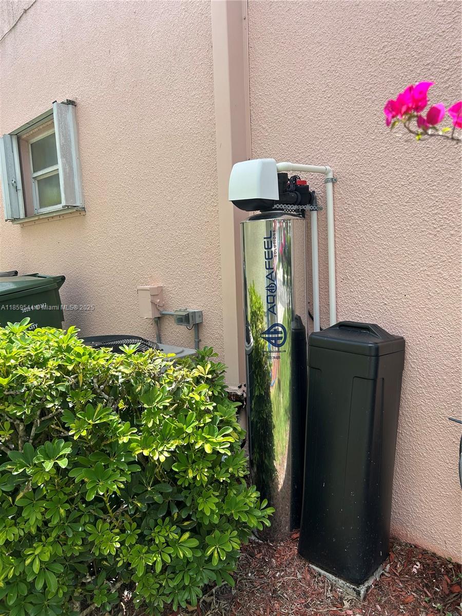 KEYS-GATE NO 2 - Residential