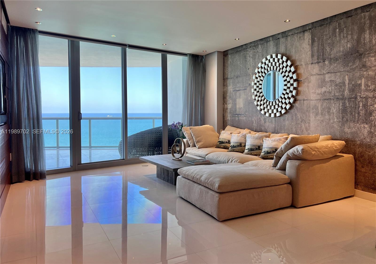17121 Collins Ave 1905