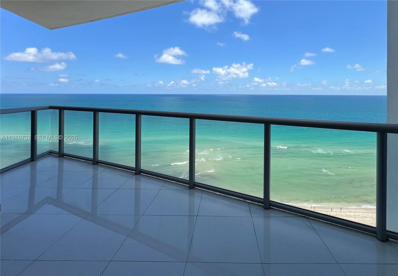 17121 Collins Ave 1905