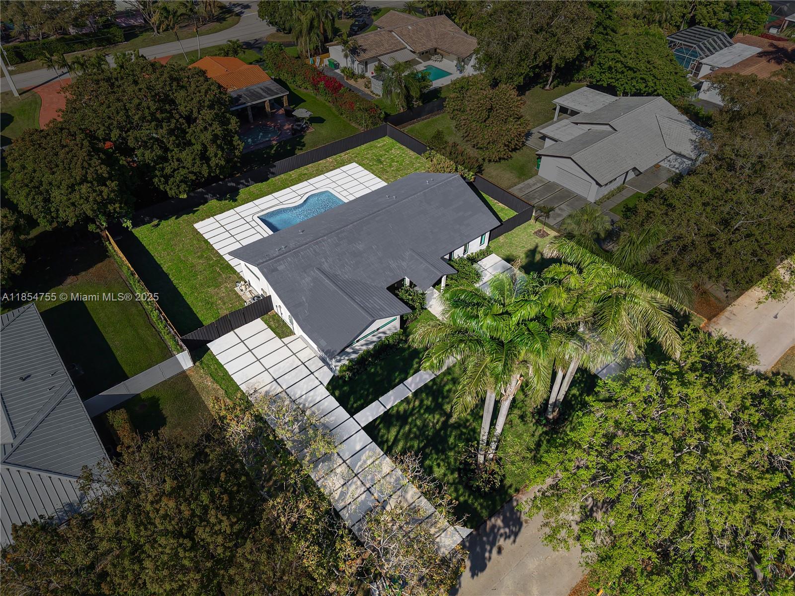 PINEWOOD ESTATES FIRST AD - Residential Lease