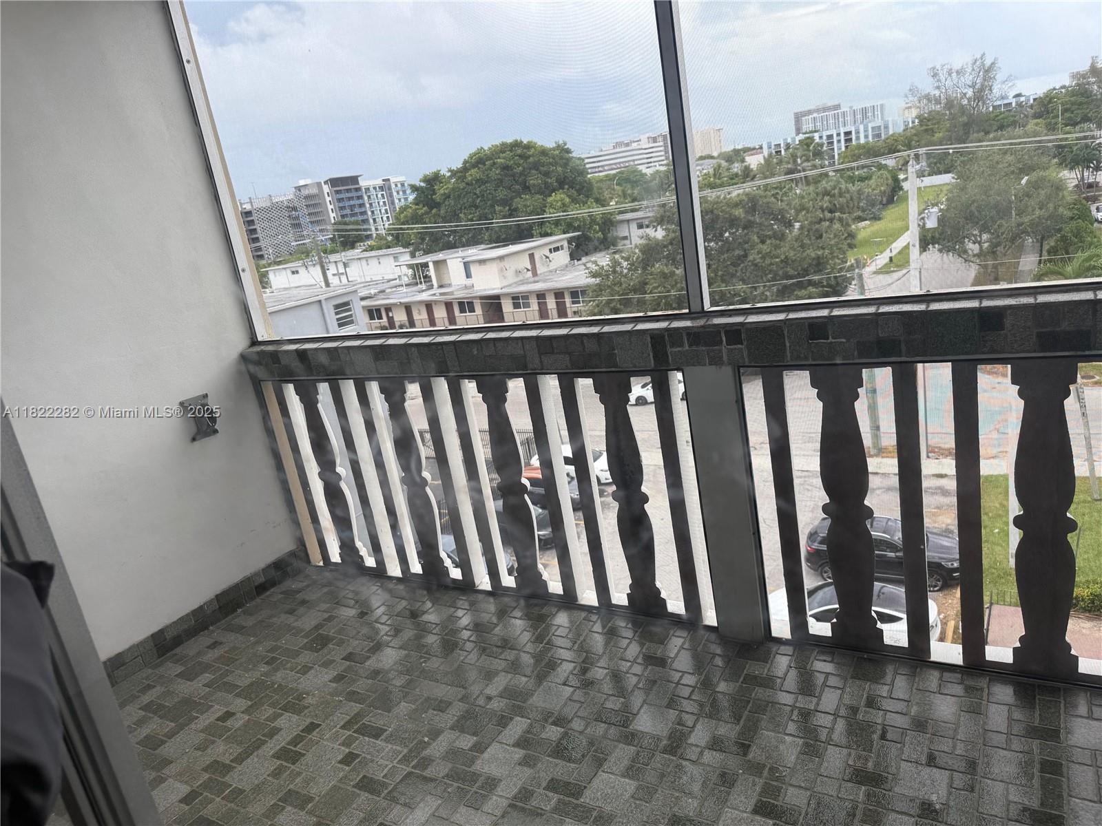 1475 TERRA TOWERS CONDO - Residential