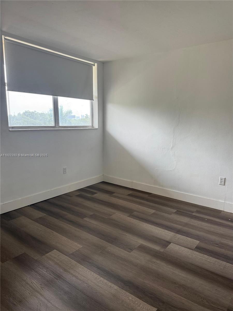 1475 TERRA TOWERS CONDO - Residential