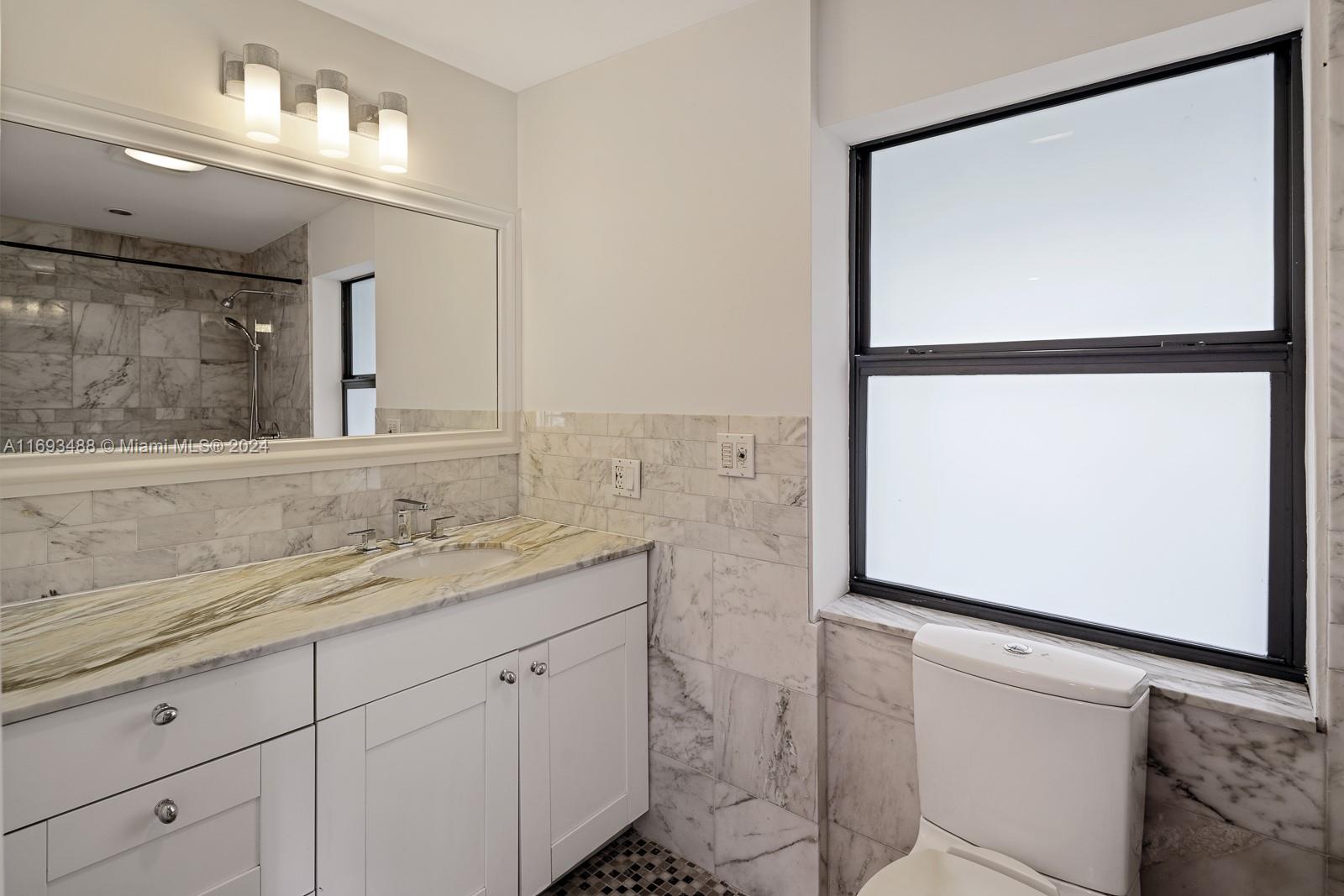 CORAL GABLES SEC B - Residential