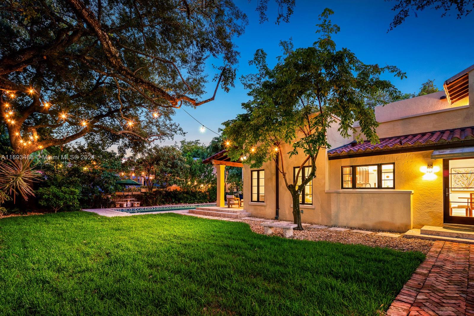 CORAL GABLES SEC B - Residential