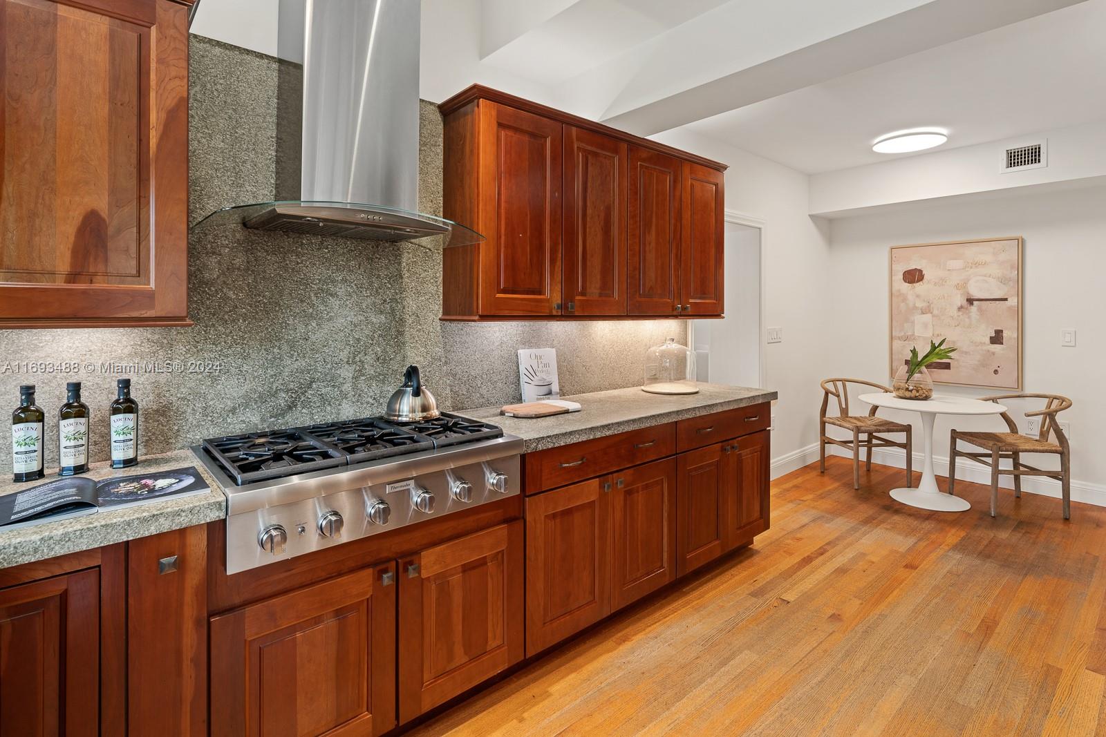 CORAL GABLES SEC B - Residential