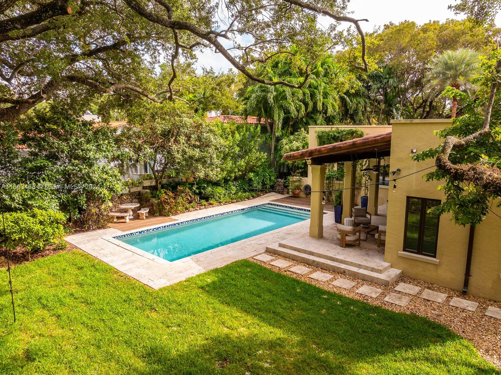 CORAL GABLES SEC B - Residential