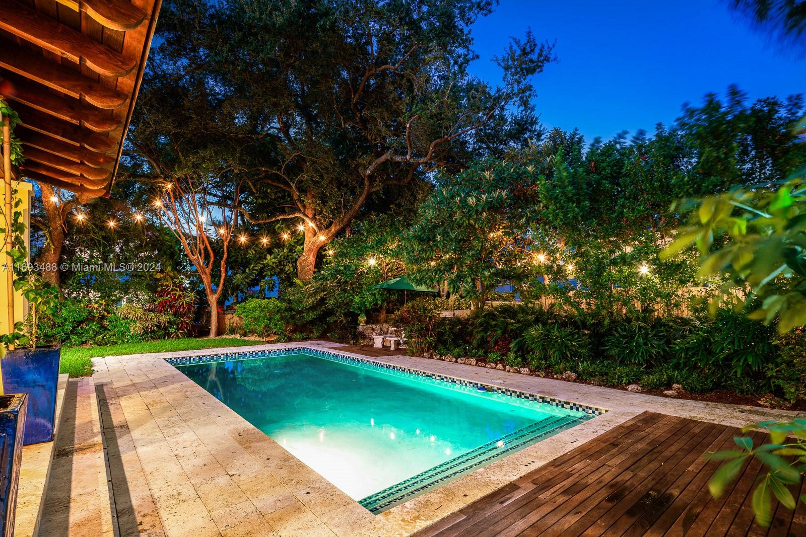 CORAL GABLES SEC B - Residential