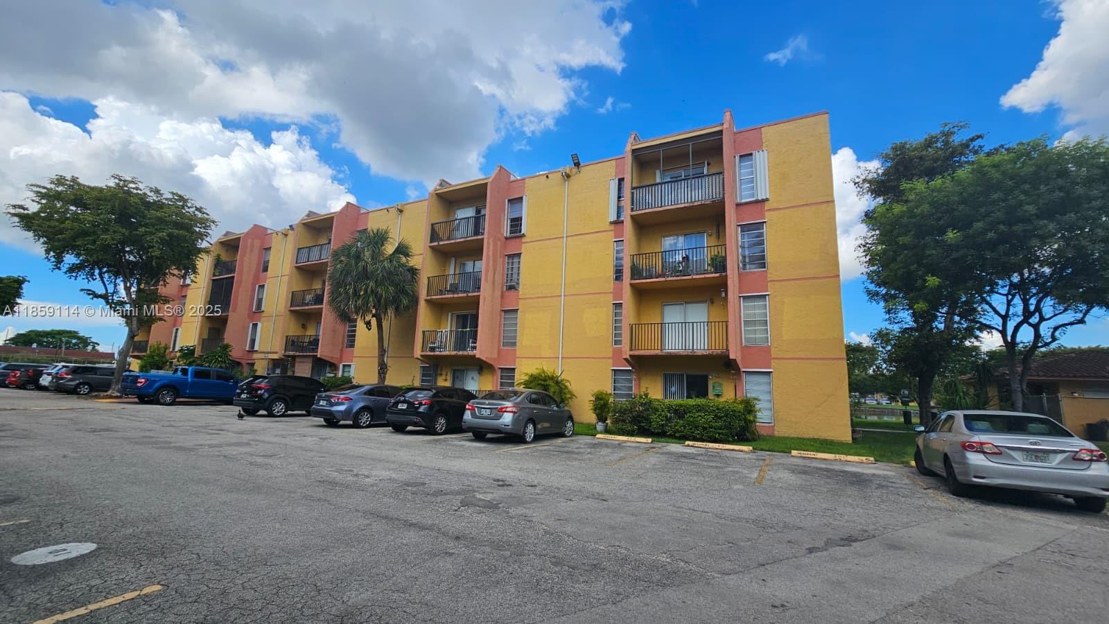 Ground-floor 2-bedroom, 2-bath condo located in Sunset Villas. Unit 105 features a functional layout, separate kitchen, private balcony, and 1 assigned parking space. Gated community with 24-hour security, pool, laundry facilities, and prime location near the airport, Coral Gables, and major highways. Perfect for living or investment.