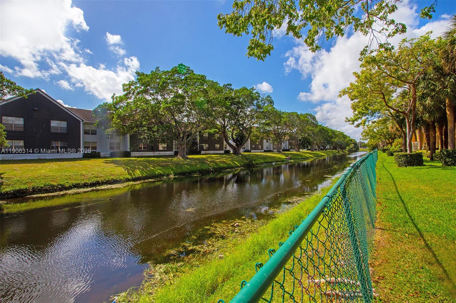 COVE AT FRENCH VILLAS - Residential