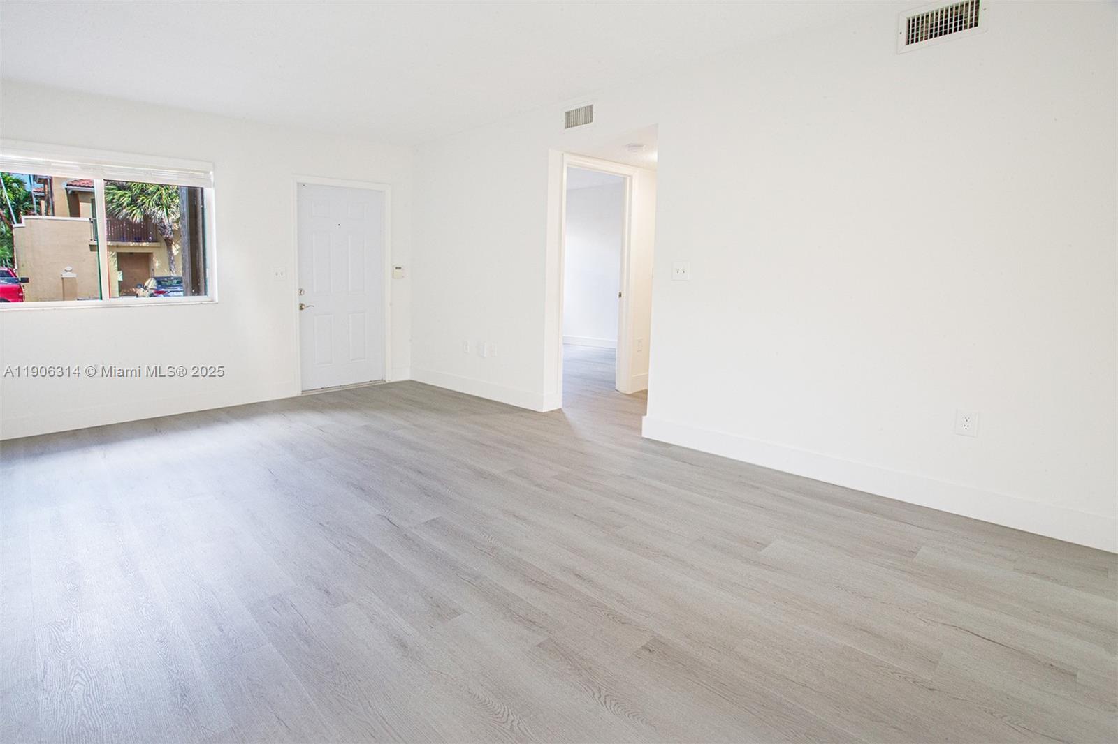 COVE AT FRENCH VILLAS - Residential