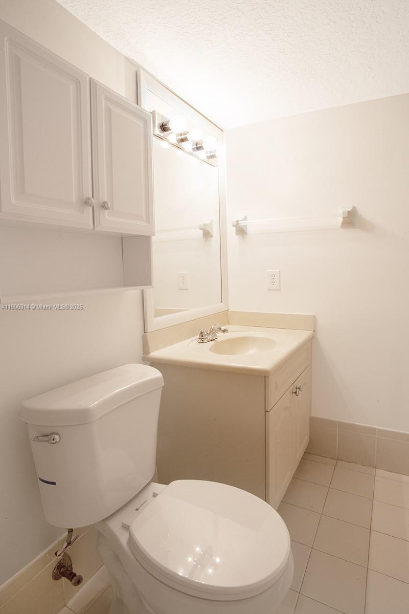 COVE AT FRENCH VILLAS - Residential