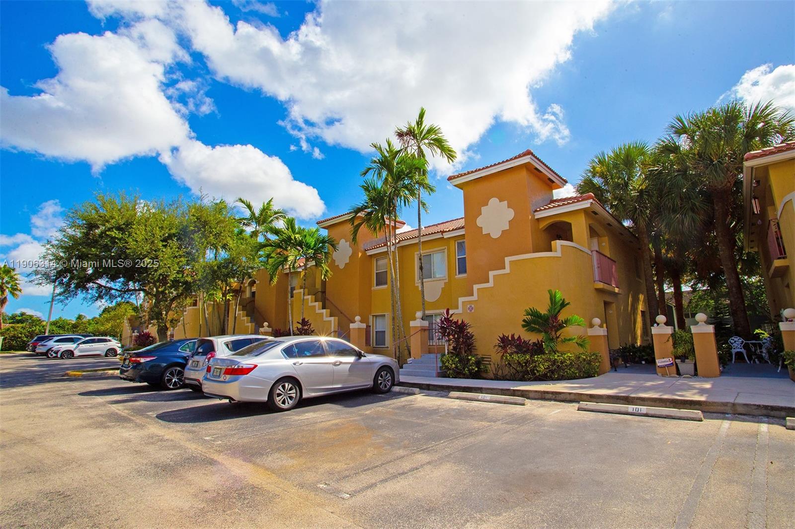 View photos, virtual tours, details... 7830 NW 6th St 102