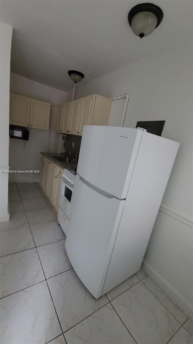2015 NW 6th Pl 5