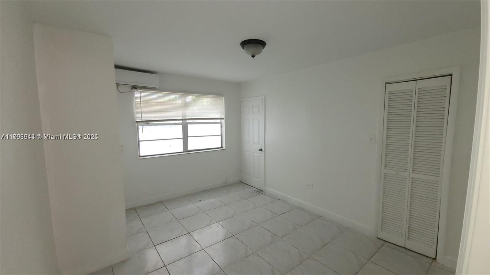 2015 NW 6th Pl 5