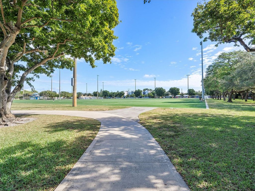 Photo of Fort Lauderdale, FL 33304 (MLS # A11986576)